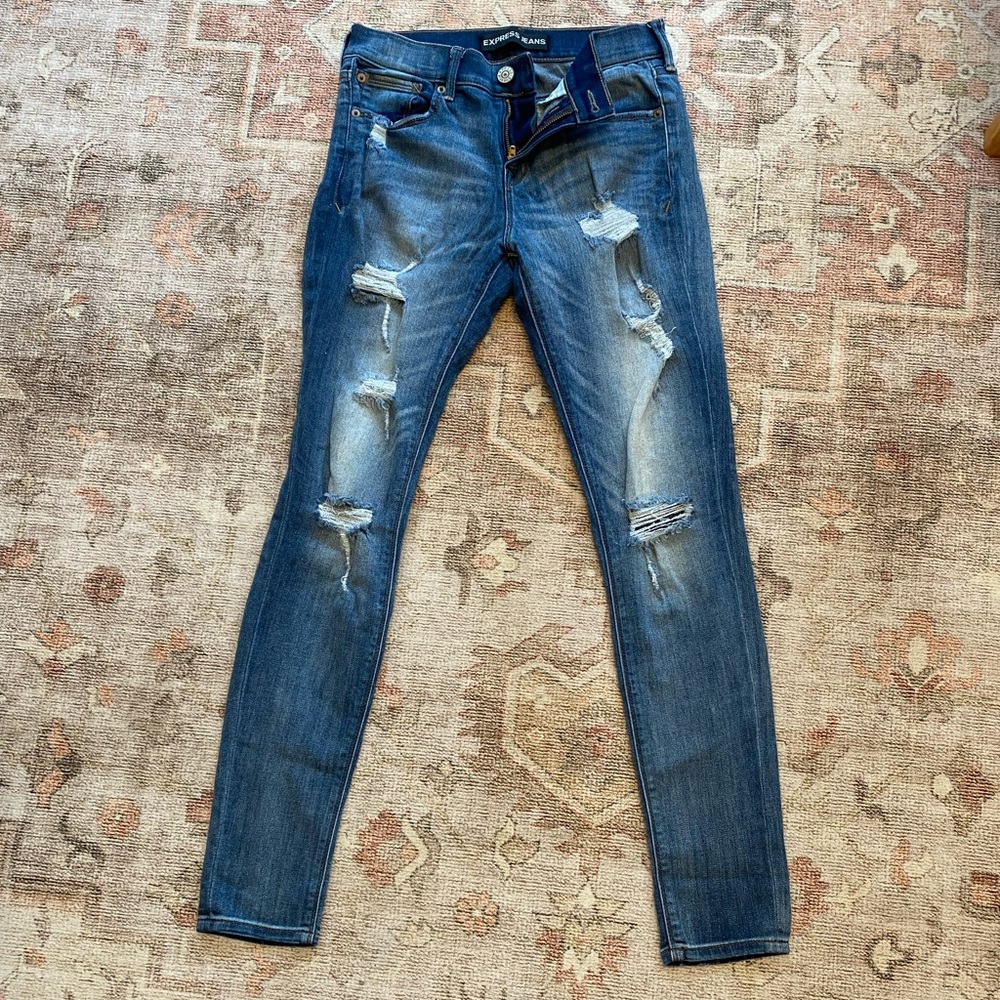 Express Mid-Rise Jeggings